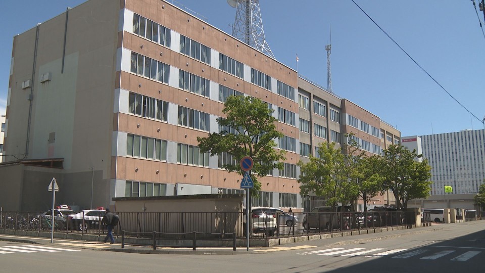 北海道迷惑行為防止条例違反の疑い無職の男(69)を逮捕した釧路警察署