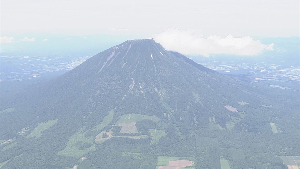 標高1898 mの羊蹄山(資料)