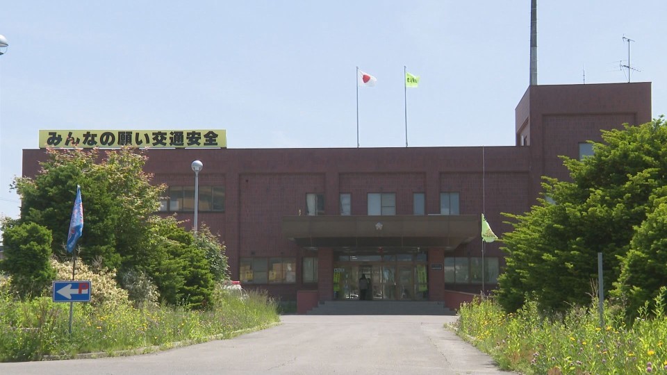 傷害容疑で53歳の男を逮捕した函館西警察署