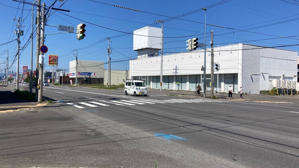 事故があった現場(北海道旭川市・8日)