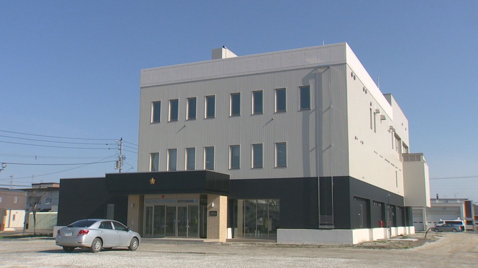 88歳男性の死亡を発表した名寄警察署