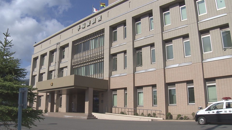 不同意わいせつ容疑で62歳の男を逮捕した札幌手稲警察署
