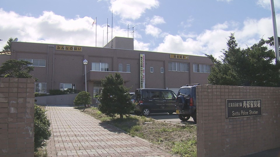 軽トラックの所有者を捜索している寿都警察署