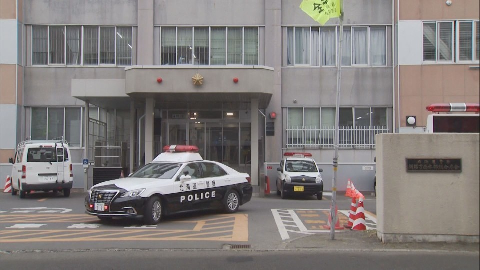暴行容疑で35歳の男を逮捕した釧路警察署