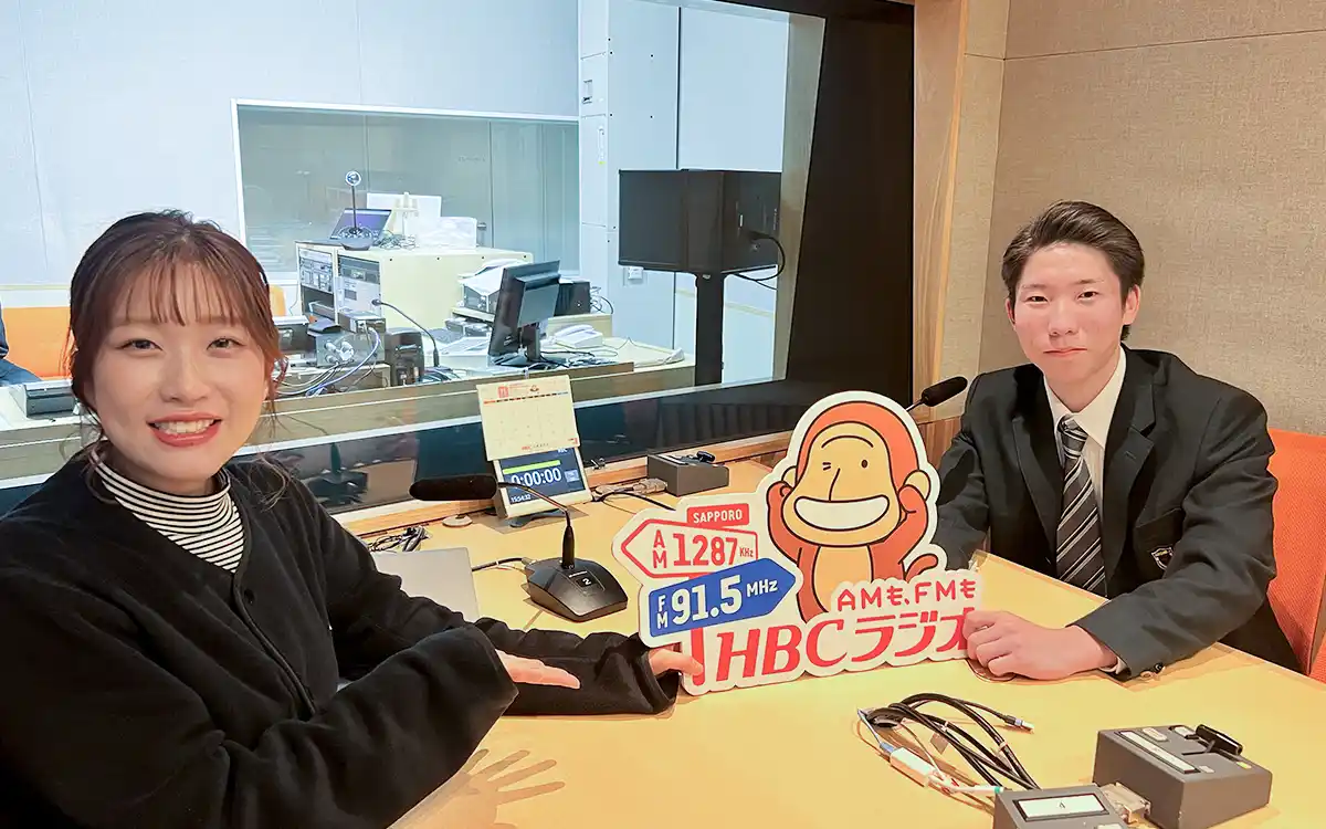 塚田斗真さんインタビューの様子（写真）