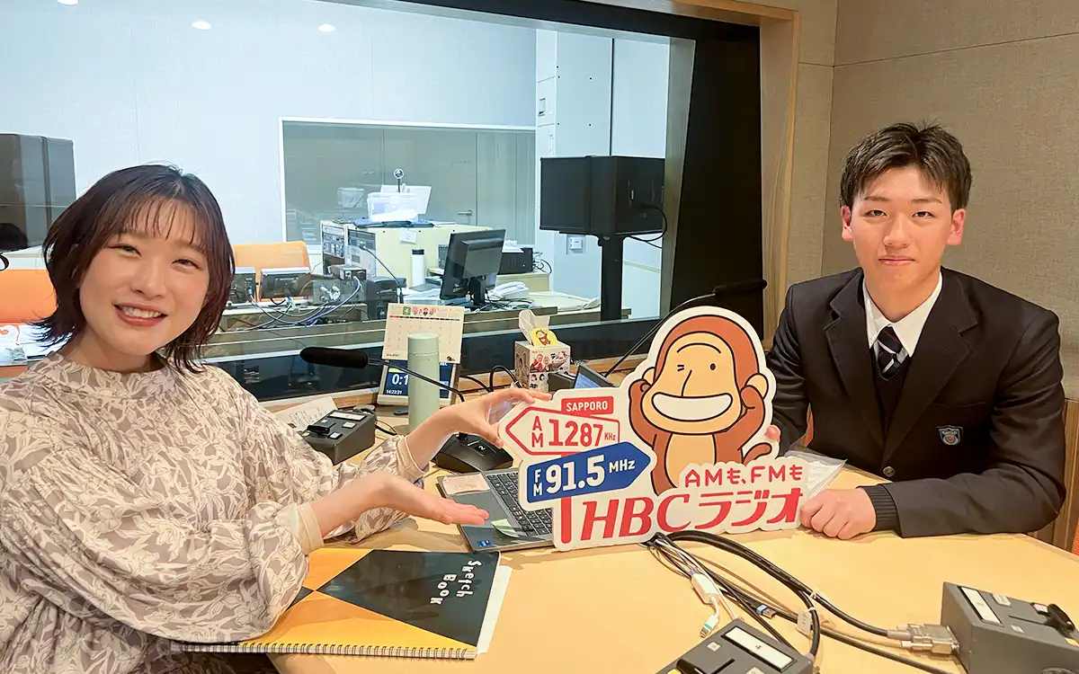 小山颯斗さんインタビューの様子（写真）