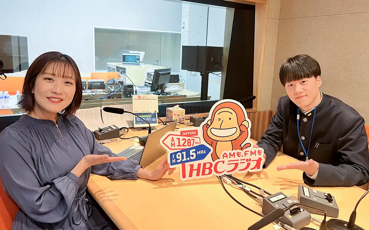 佐藤魁星さんインタビューの様子（写真）