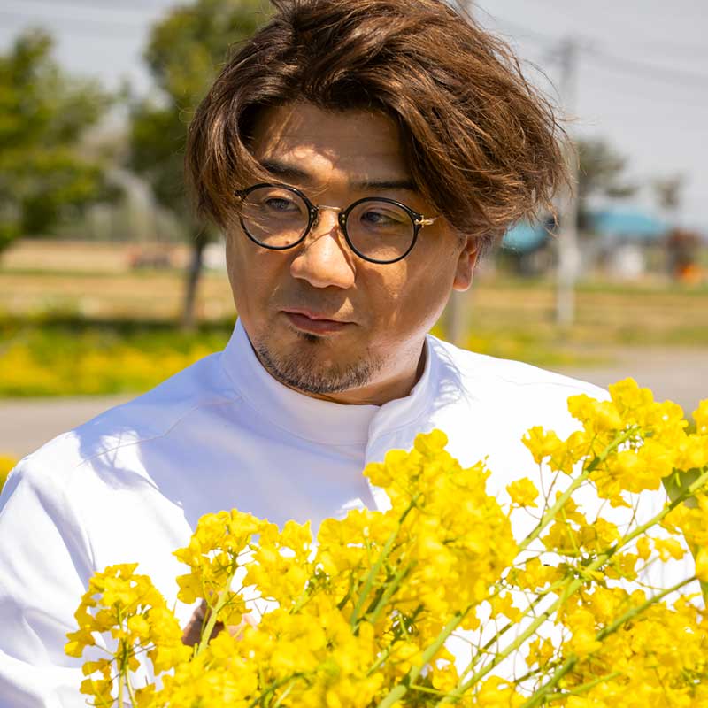 写真・手島竜司