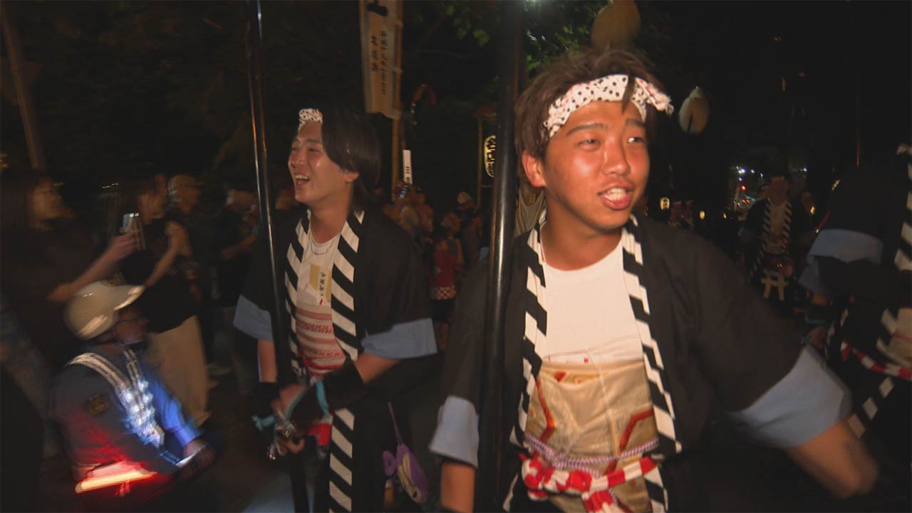 祭りの様子3