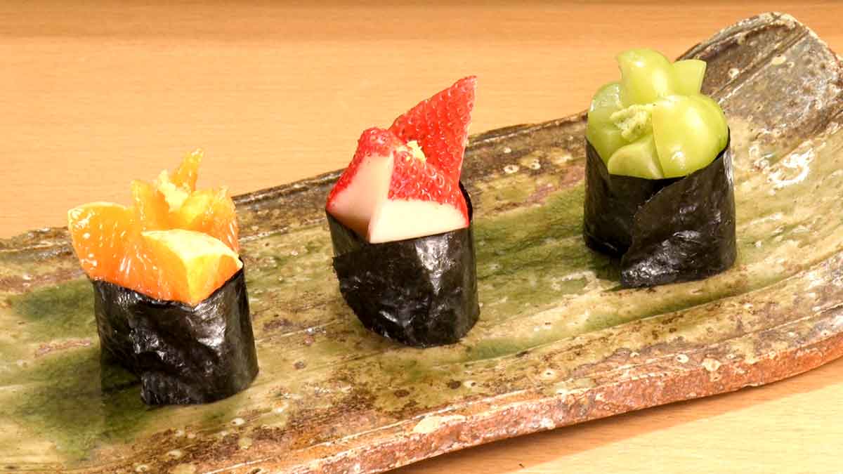 フルーツ寿司の写真
