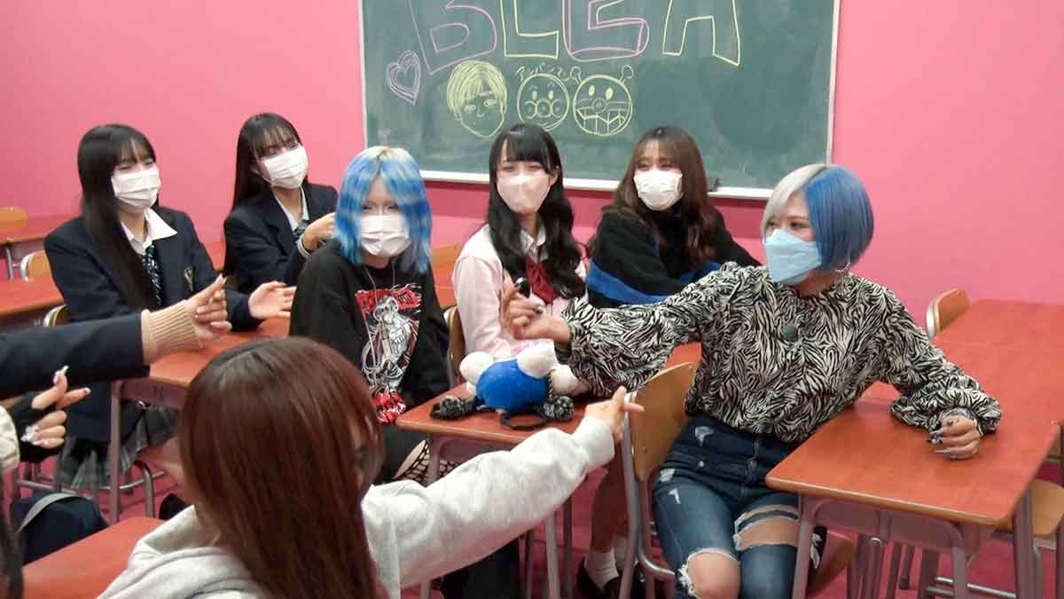 BLEA学園で学んでいるぱーてぃーちゃんの写真