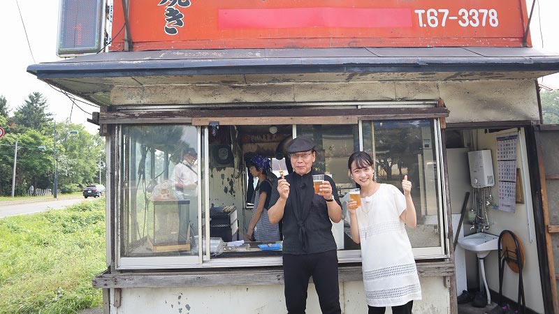テイクアウト専門の焼き鳥店(写真)