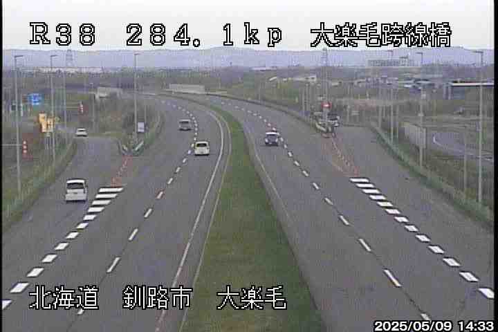 国道38号 ［釧路市大楽毛跨線橋］ 北海道 道路ライブカメラ